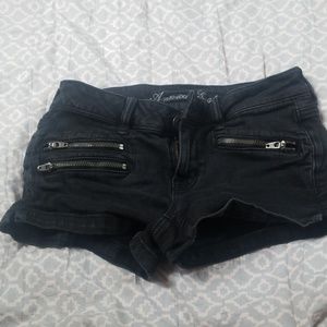 Black Shorties with Zipper Details
